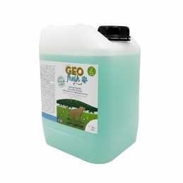 detergente per erba sintetica