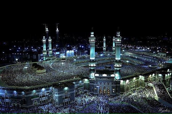 Why Direct Flights Matter When Booking Umrah Packages from the UK
