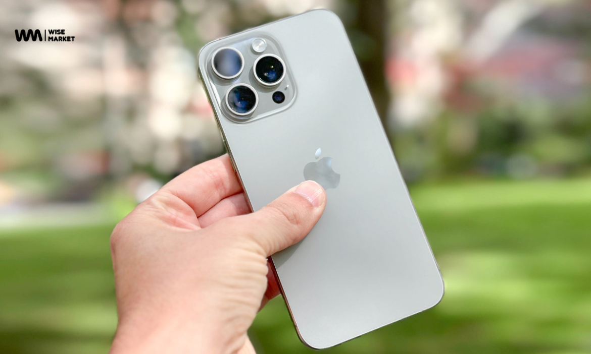 iPhone 15 Pro Max