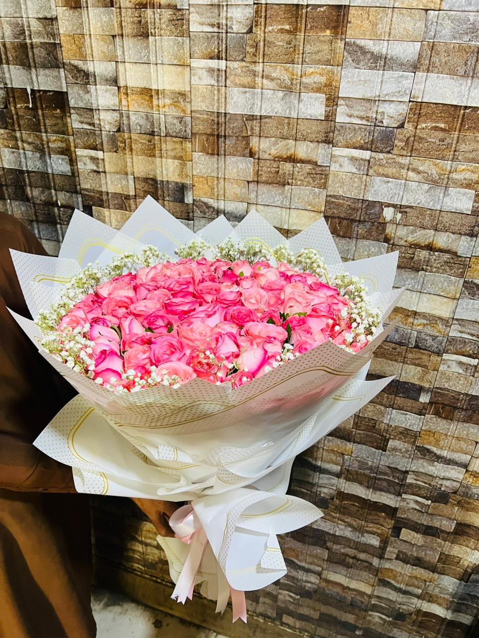 Best Flower Shop in Karachi for Bouquets, Event Decoration