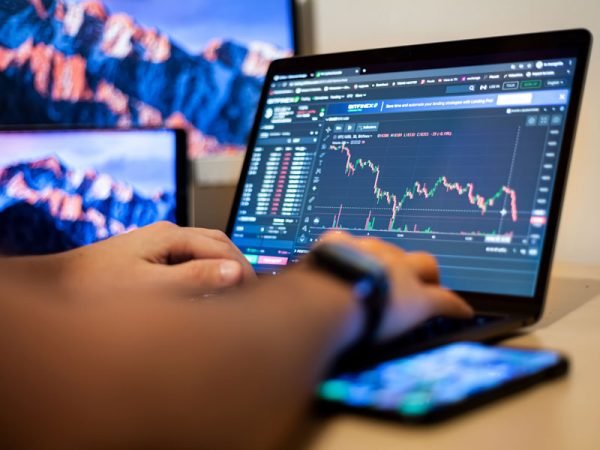 FX Trade