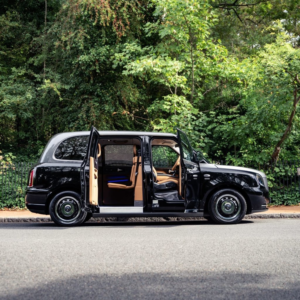 4 Seater Cab in London