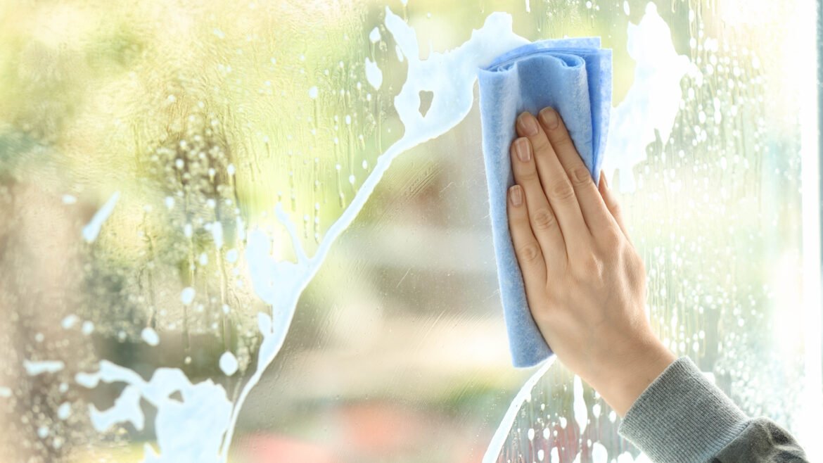 Streak-Free in Seconds: The Chemical Breakdown of What Makes a Great Glass Cleaner Work
