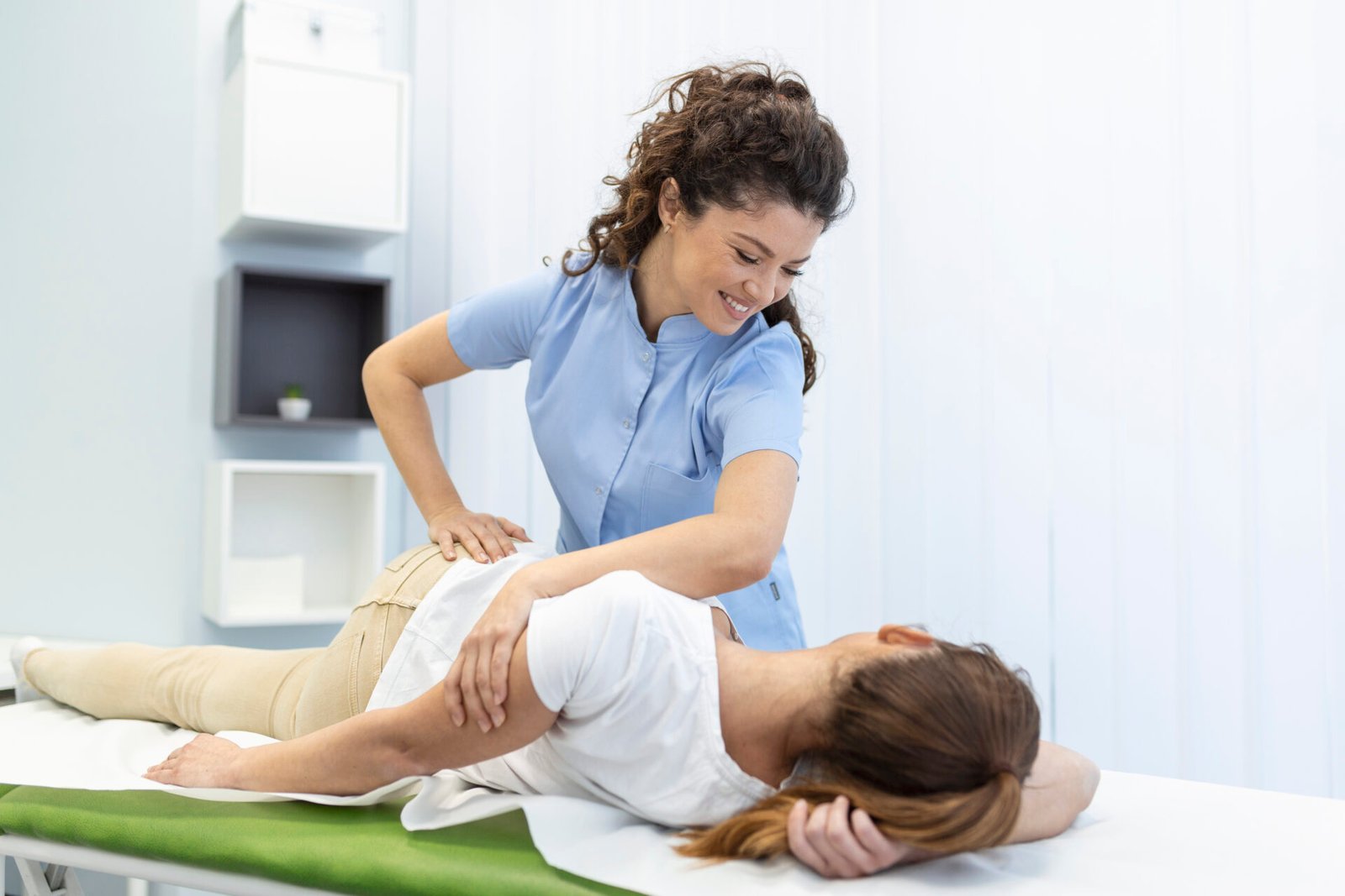 Best Pelvic Pain Treatment Strategies | physioexpert giude
